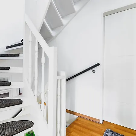 بيت للعطل Haus Mit Garten Nahe Messe